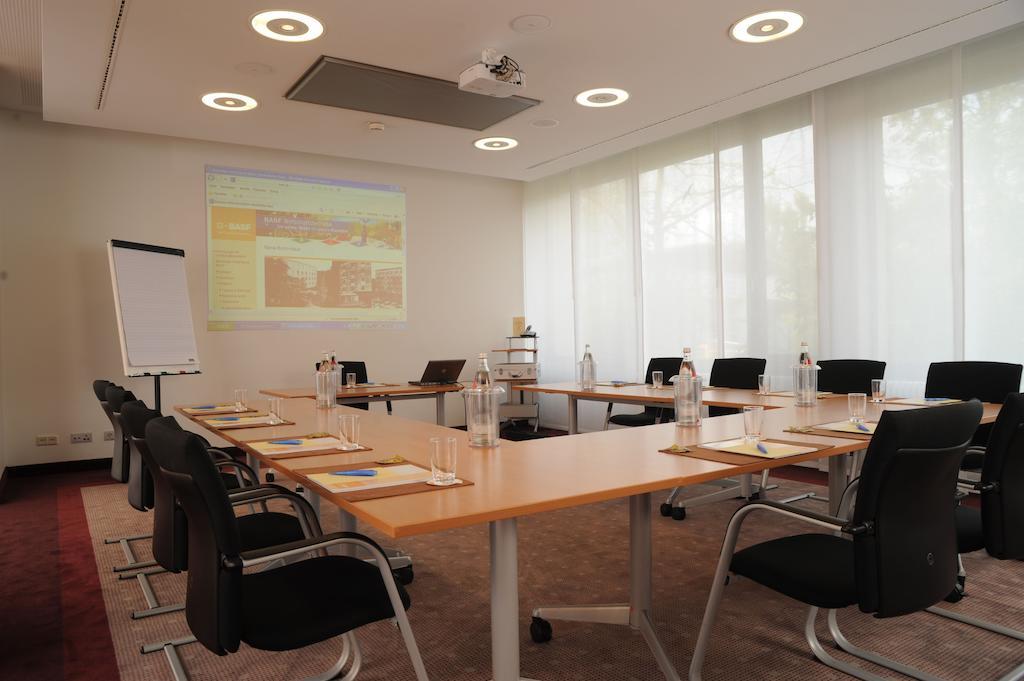 Rene Bohn Hotel 4*